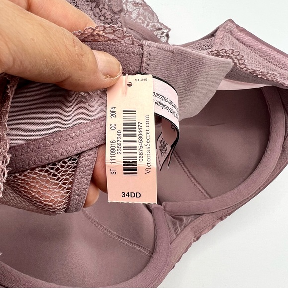 NWT Victoria's Secret Dream Angels Lace & Dot Mesh High-neck Bra. 34DD - Picture 3 of 4